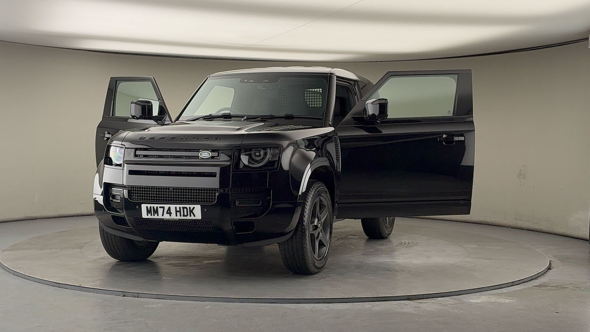 More views of Land Rover Defender 90