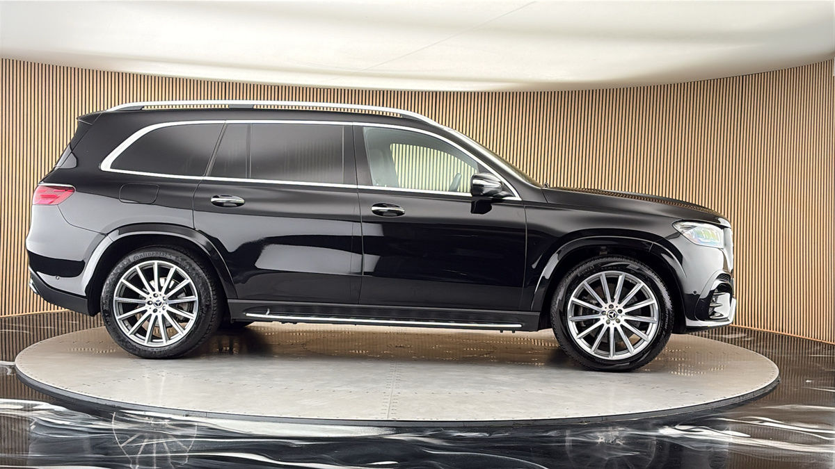 More views of Mercedes-Benz GLS