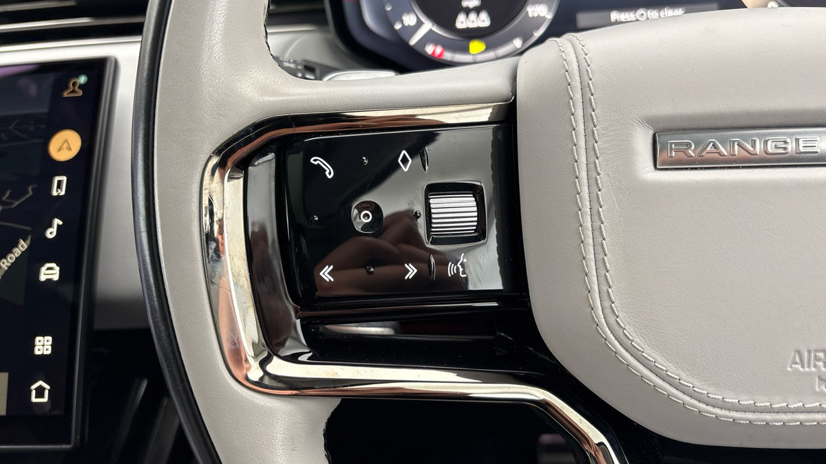 Land Rover Range Rover Sport Urban Image 13