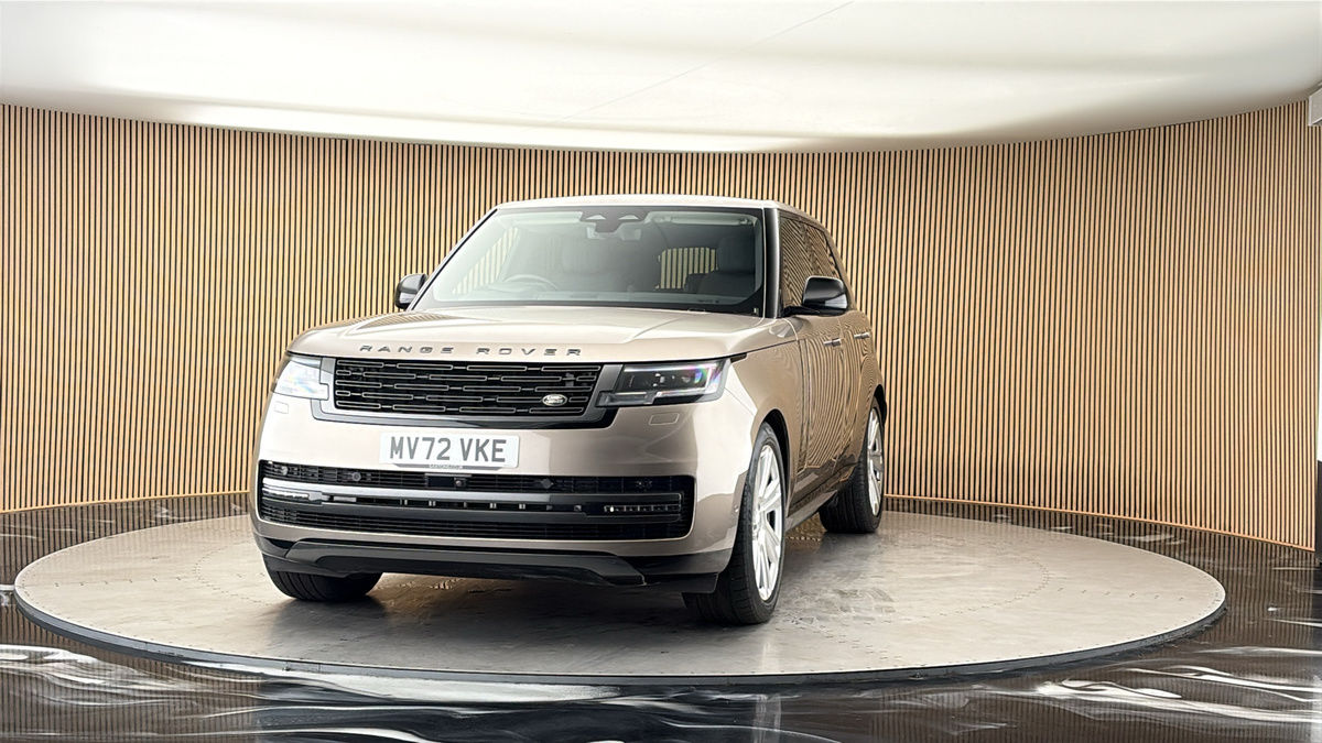 More views of Land Rover Range Rover