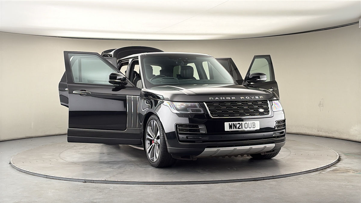 More views of Land Rover Range Rover