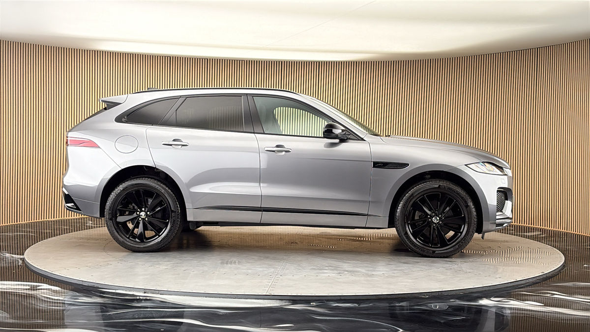 More views of Jaguar F-PACE