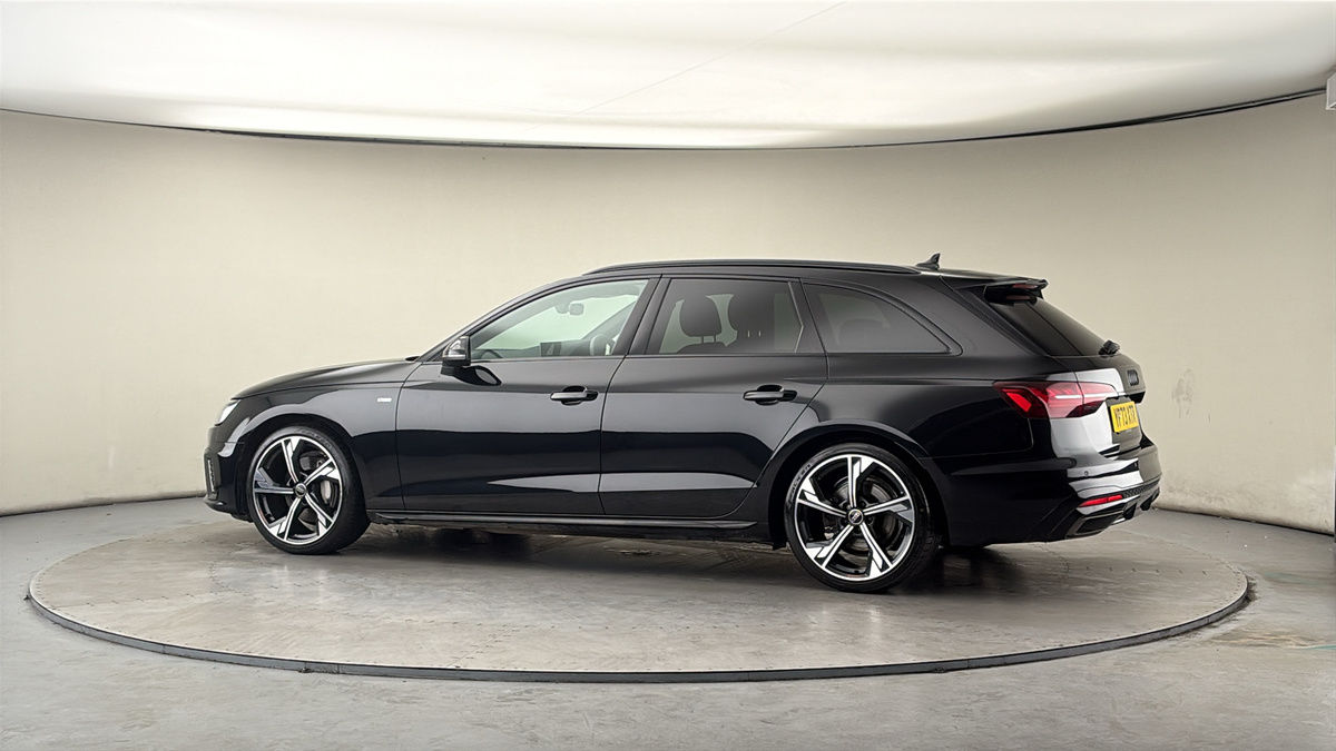 More views of Audi A4 Avant