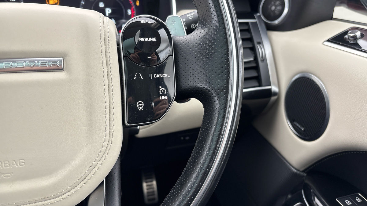 Land Rover Range Rover Sport Image 14