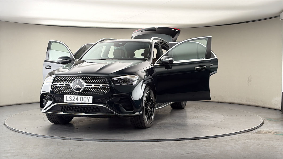 More views of Mercedes-Benz GLE
