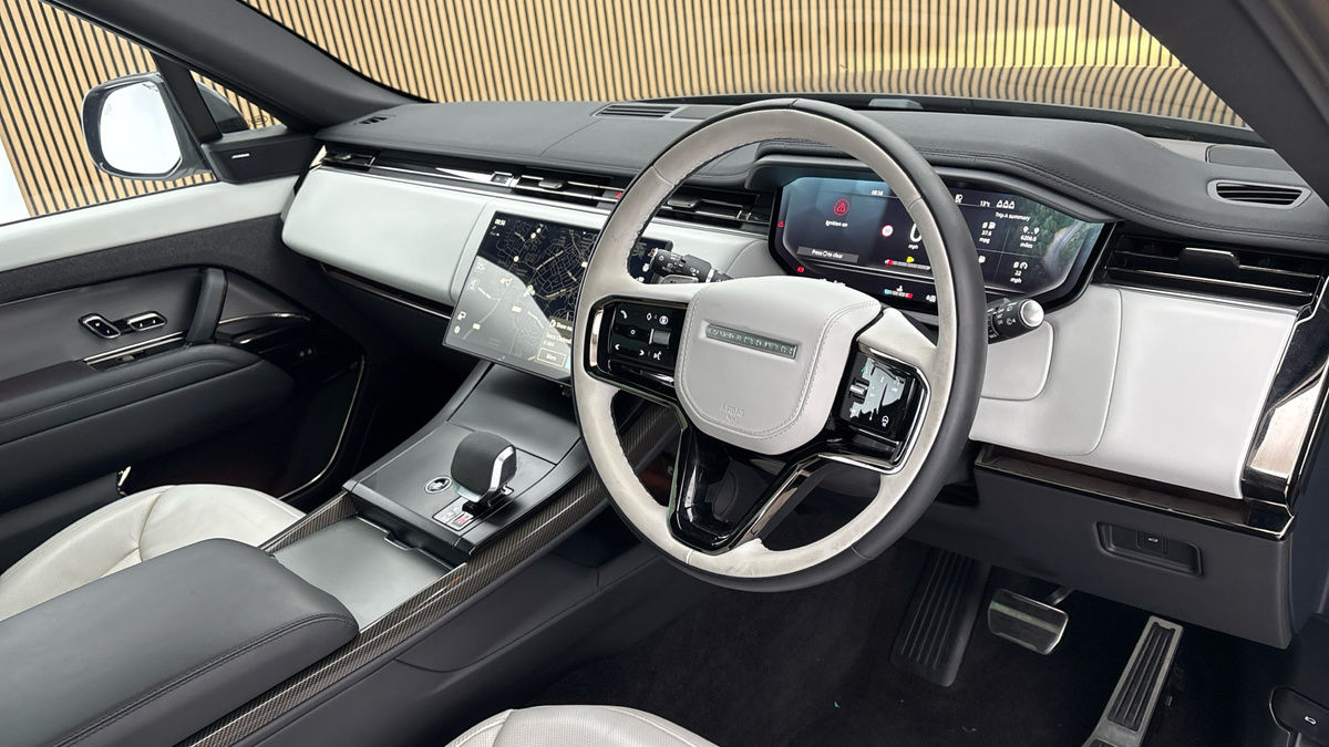Land Rover Range Rover Sport Image 5