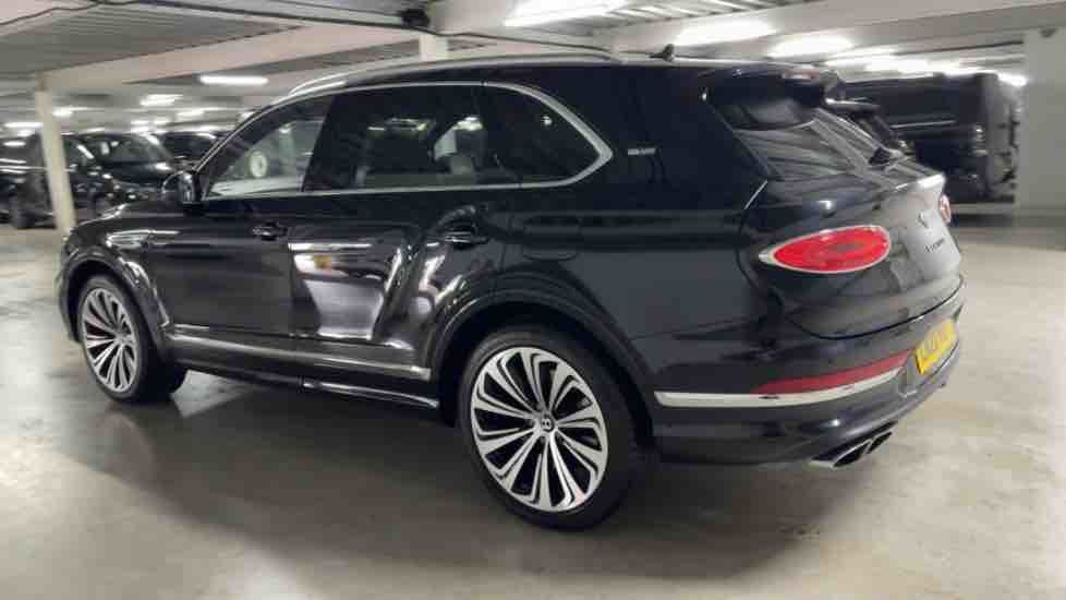 More views of Bentley Bentayga