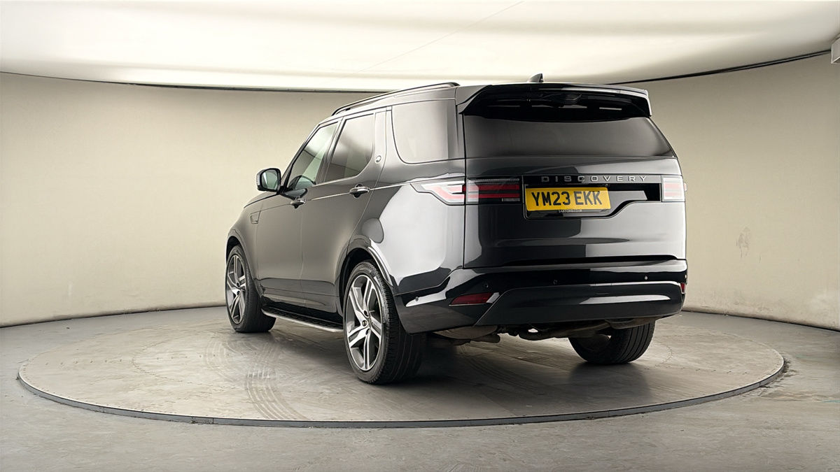 More views of Land Rover Discovery