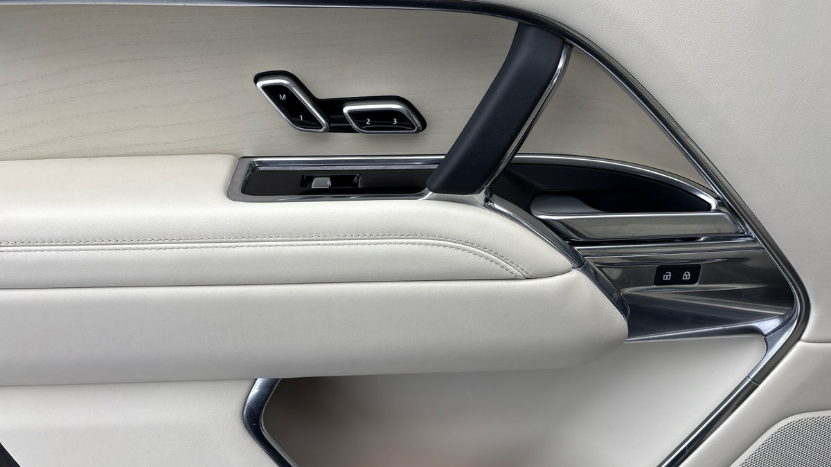 Land Rover Range Rover Image 19