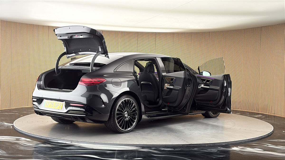 More views of Mercedes-Benz EQE