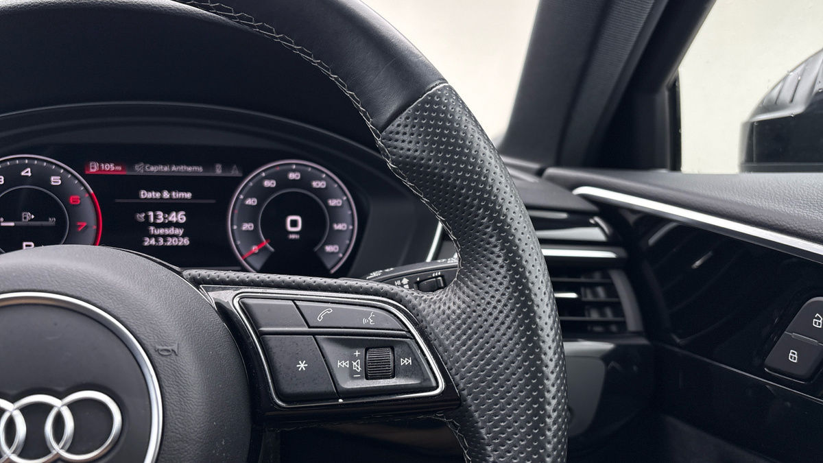 Audi A4 Avant Image 14