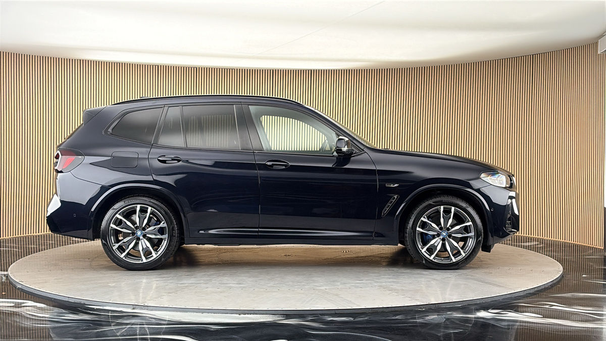 BMW X3 Image 16