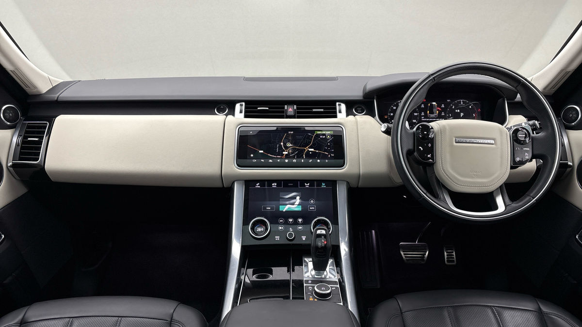 Land Rover Range Rover Sport Image 12