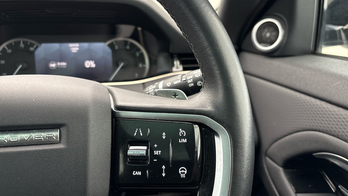 Land Rover Range Rover Evoque Image 14