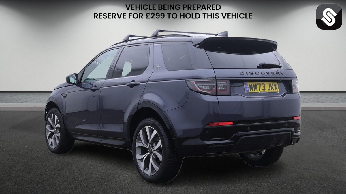 Land Rover Discovery Sport Image 3