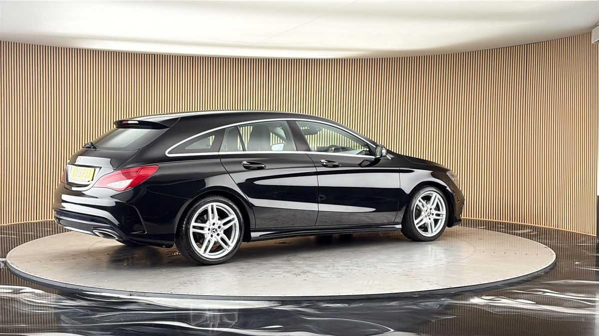 More views of Mercedes-Benz CLA