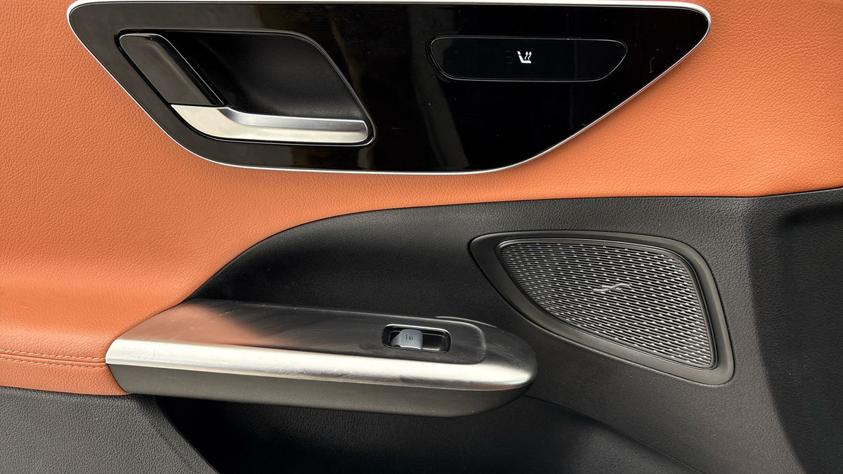 Mercedes-Benz C Class Image 19