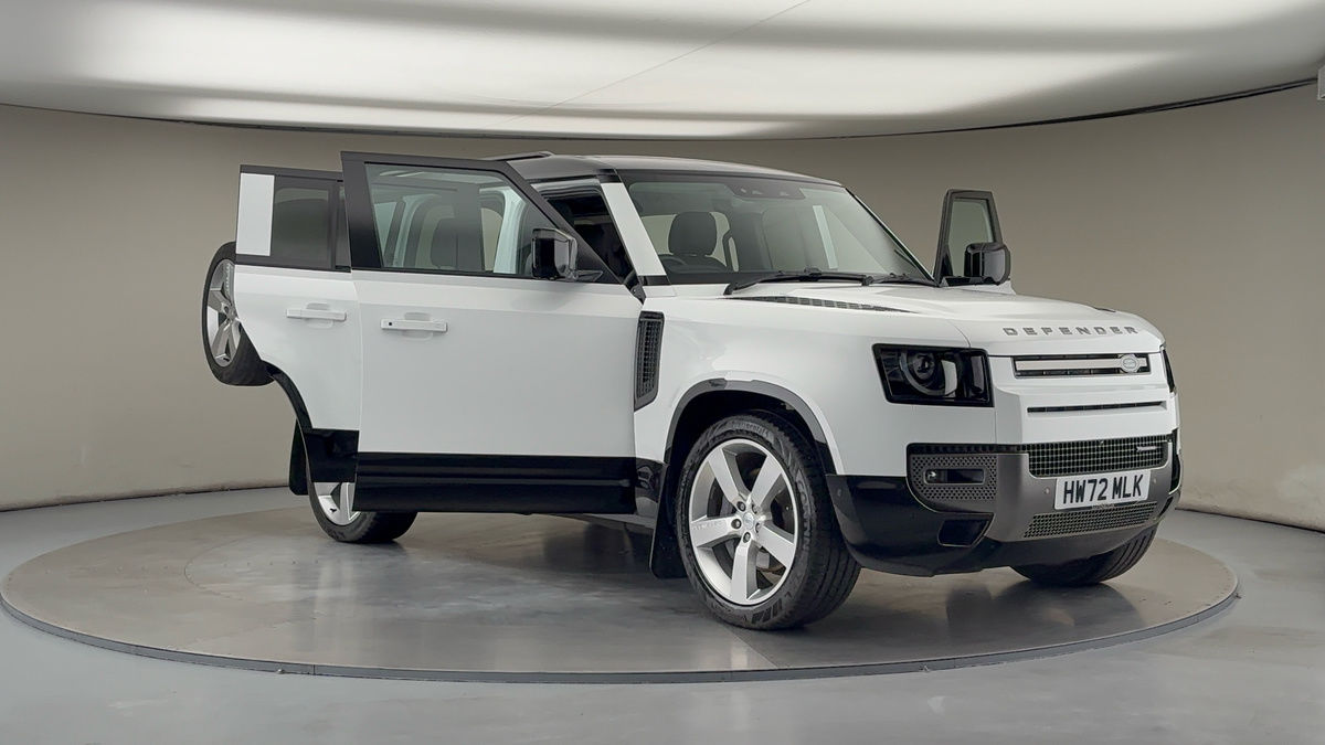 More views of Land Rover Defender 110