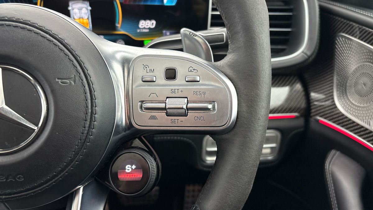 Mercedes-Benz GLE Image 14