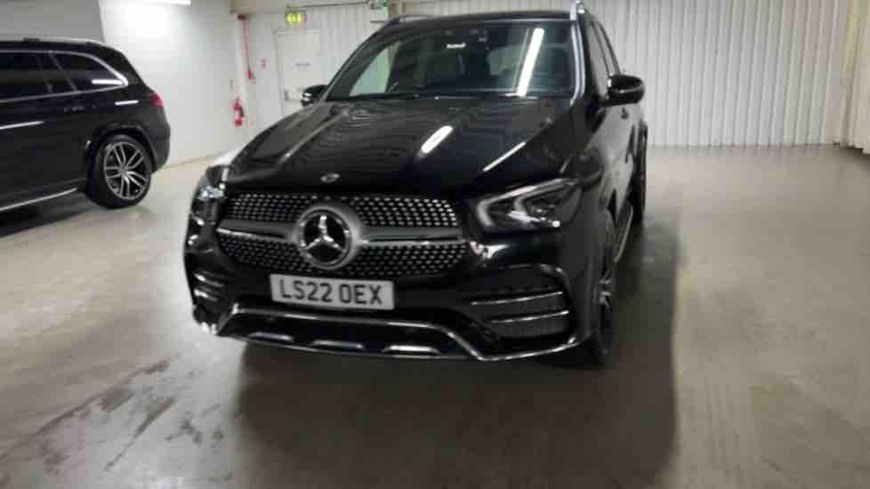 More views of Mercedes-Benz GLE