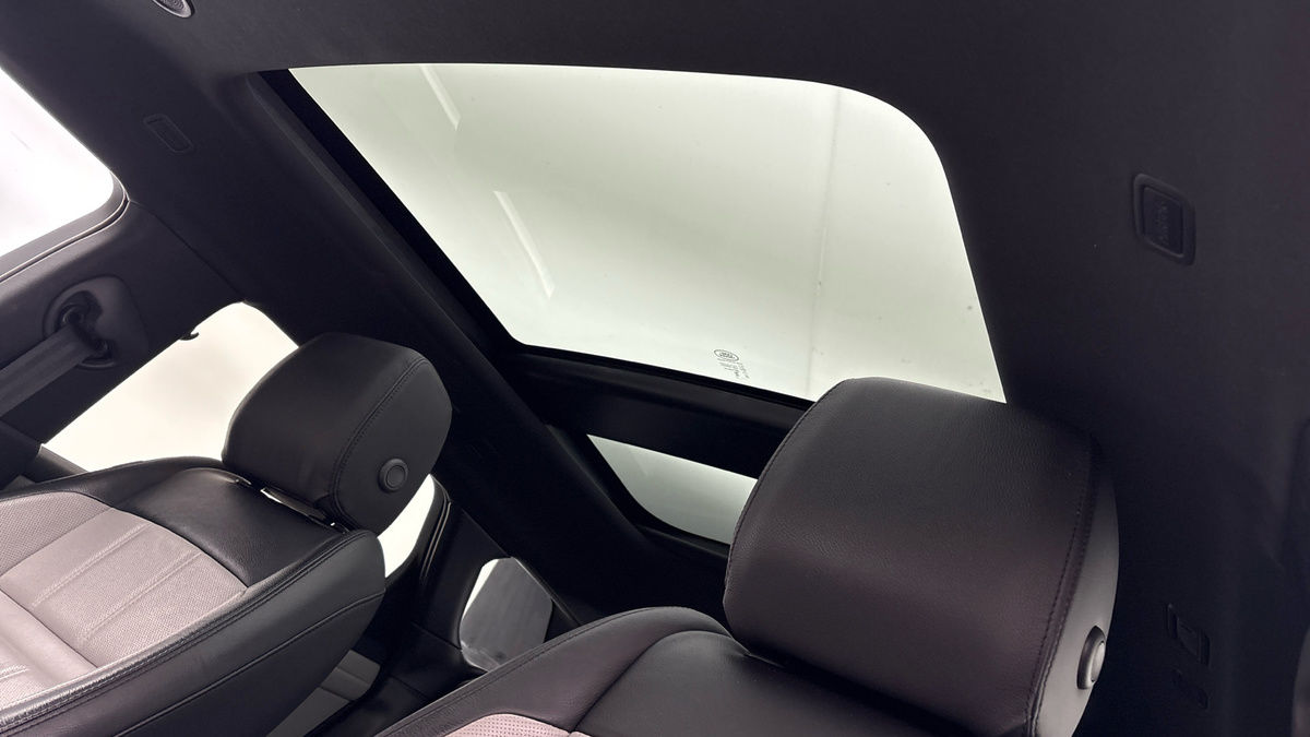 Land Rover Range Rover Evoque Image 6