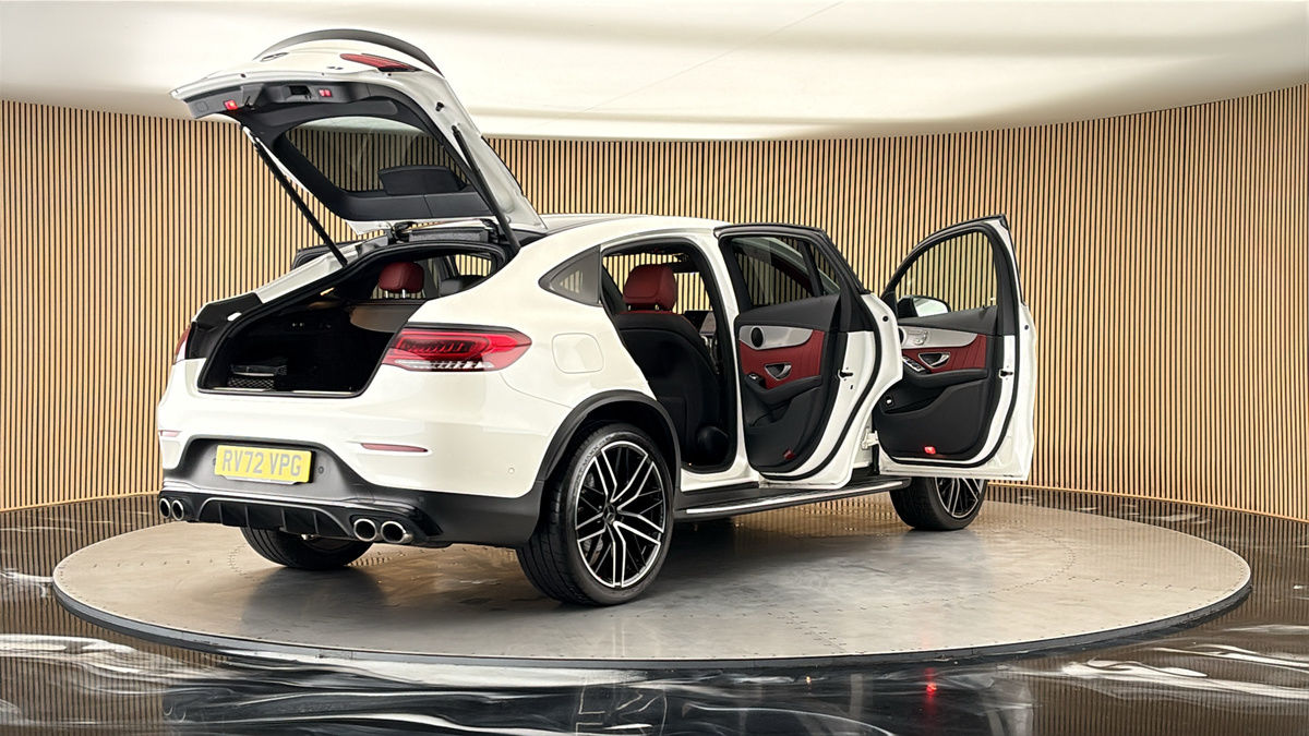More views of Mercedes-Benz GLC