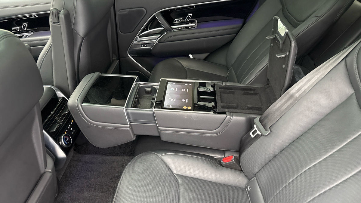 Land Rover Range Rover Image 9