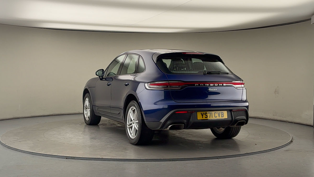 More views of Porsche Macan