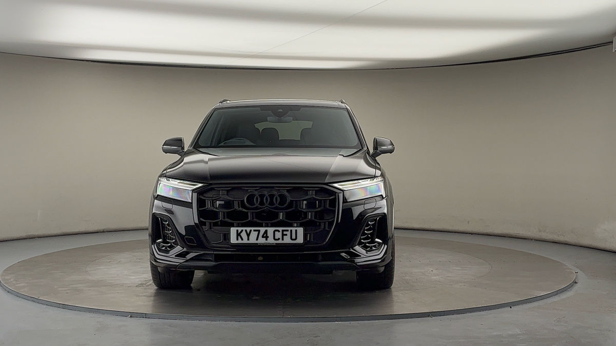 Audi SQ7 Image 3