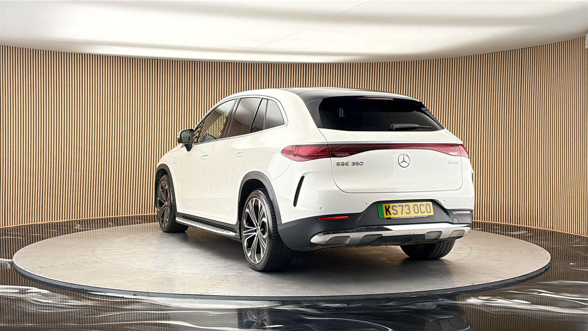 More views of Mercedes-Benz EQE