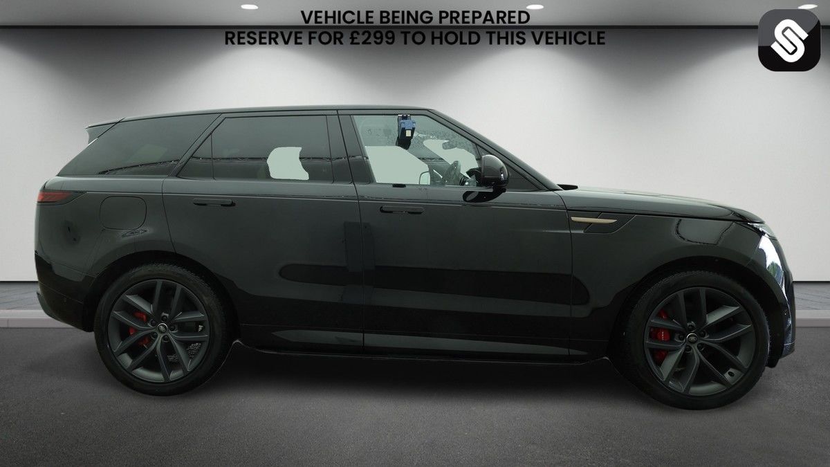 Land Rover Range Rover Sport Image 5