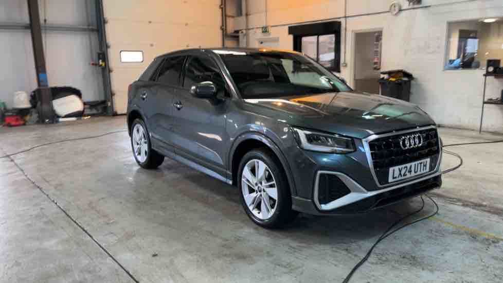 More views of Audi Q2