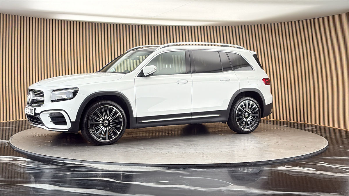 More views of Mercedes-Benz GLB