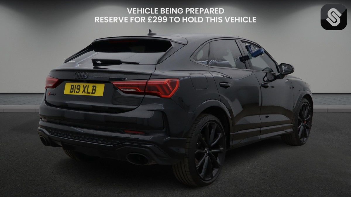 Audi RS Q3 Image 4
