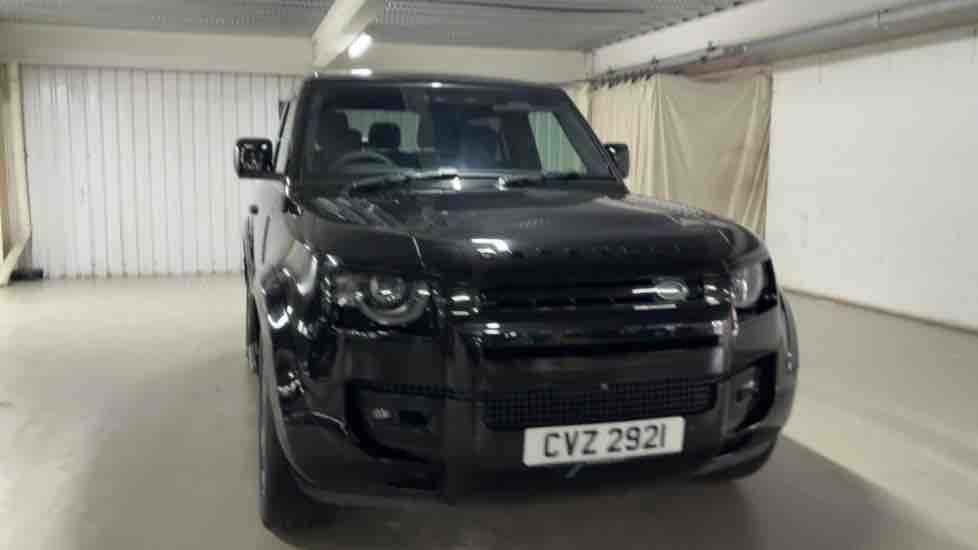 More views of Land Rover Defender 90