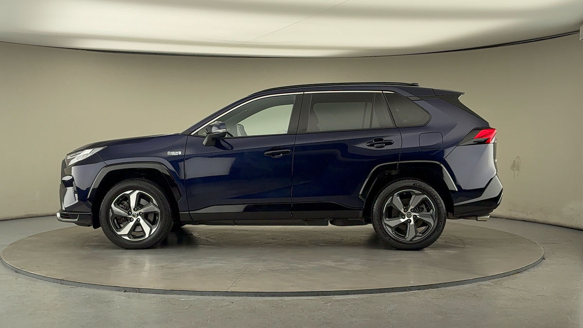 Toyota RAV4 Image 15