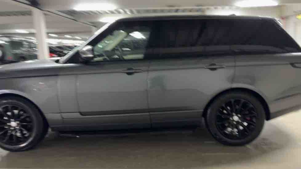 More views of Land Rover Range Rover