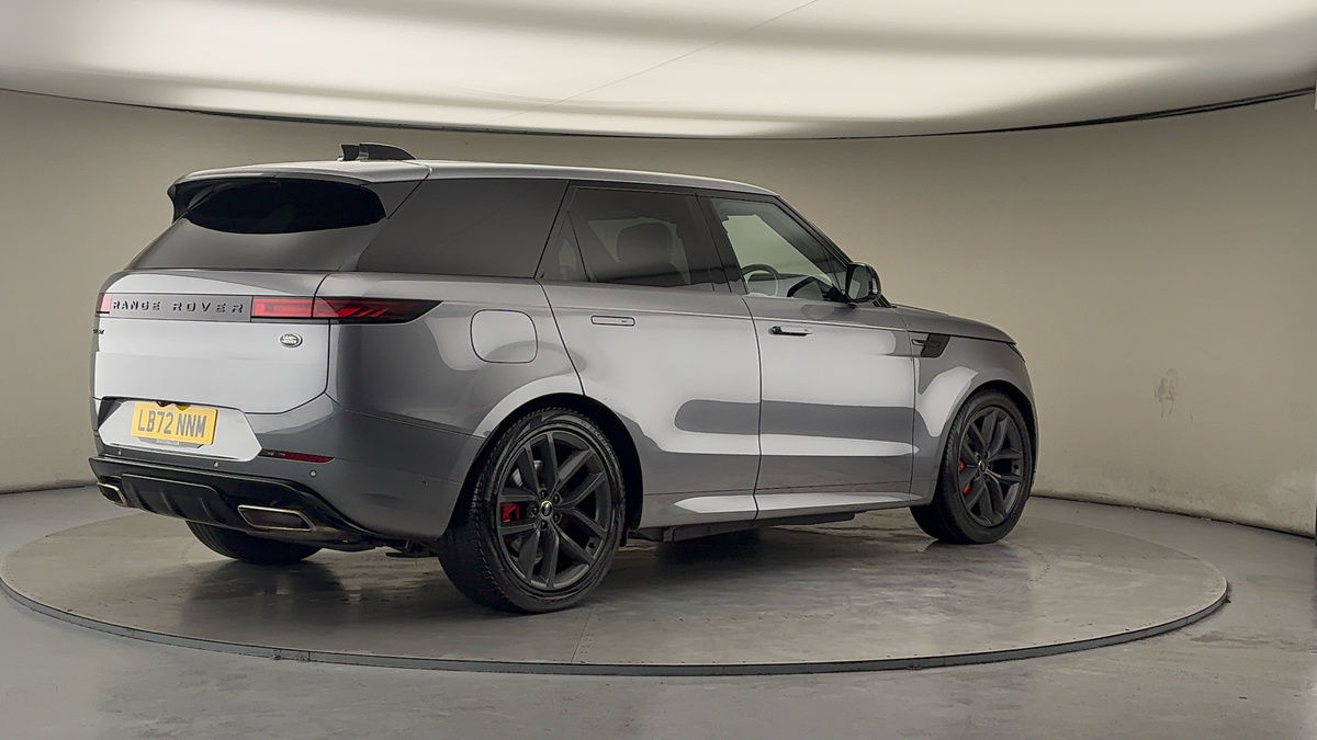 Land Rover Range Rover Sport Image 21