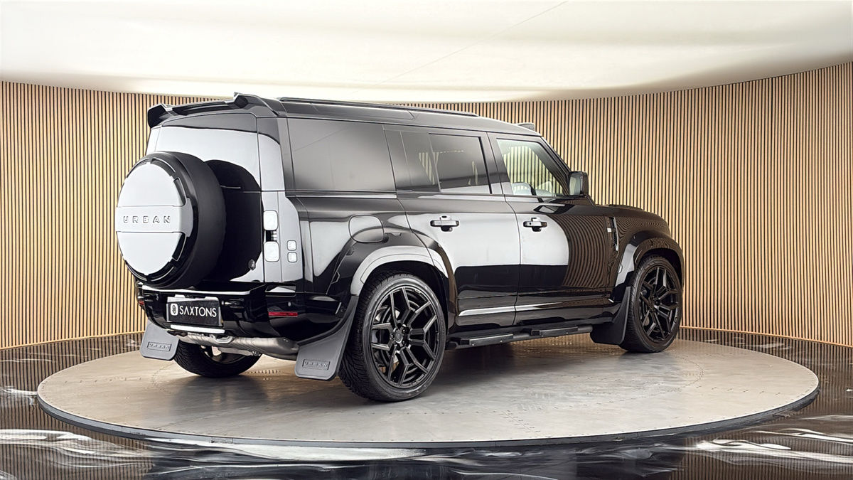 Land Rover Defender 110 Urban Image 21