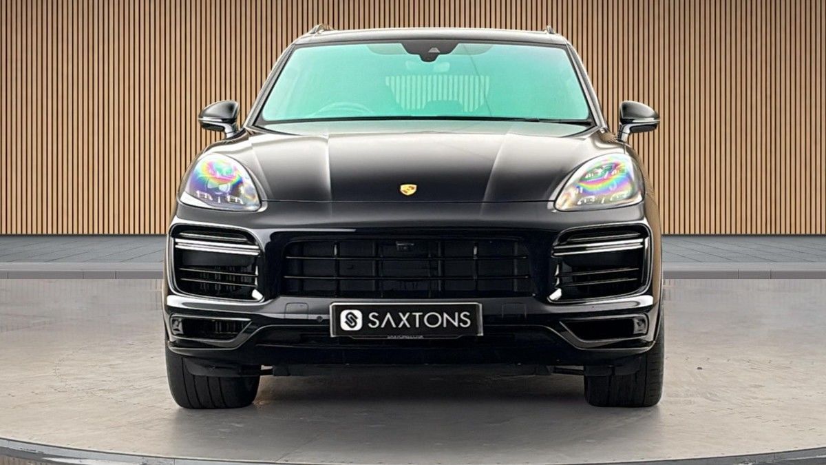 Porsche Cayenne Image 3