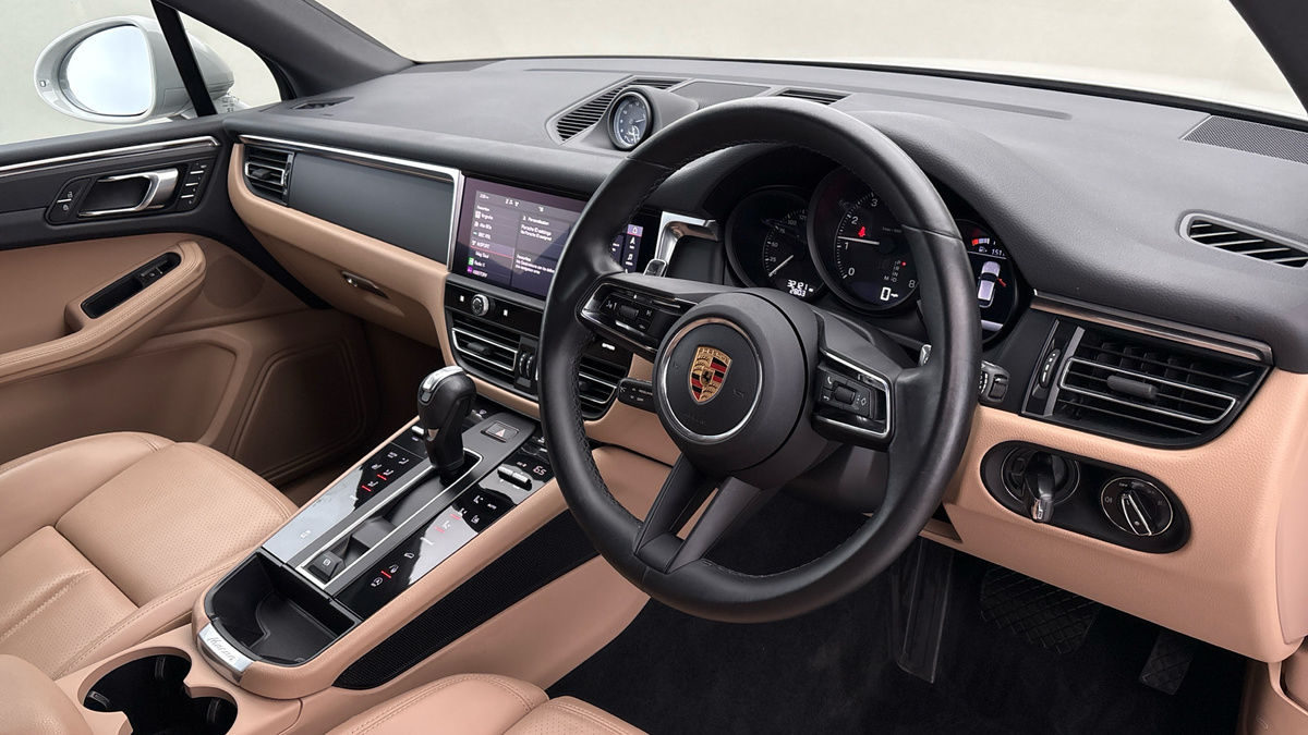 Porsche Macan Image 5