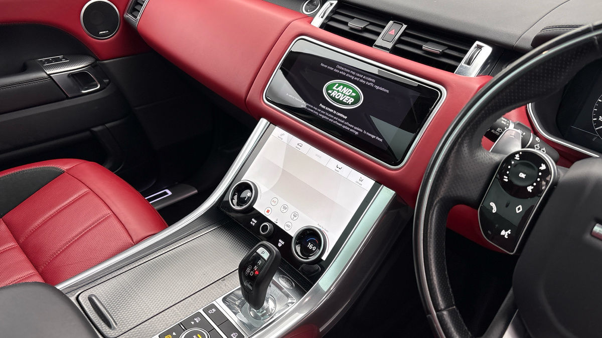 Land Rover Range Rover Sport Image 18