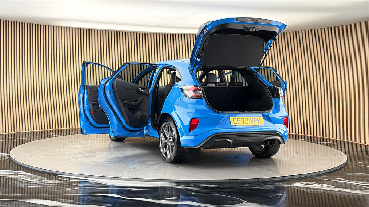 More views of Ford Puma