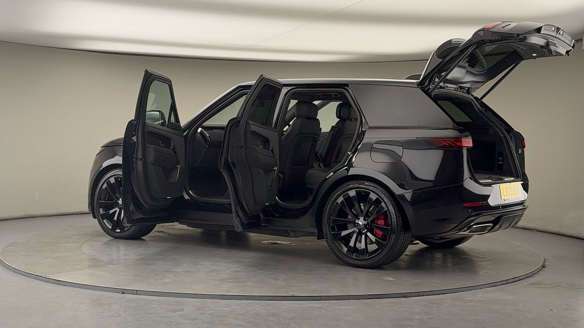 More views of Land Rover Range Rover Sport