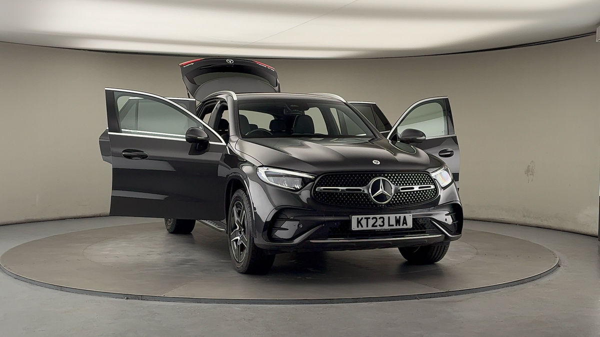 More views of Mercedes-Benz GLC