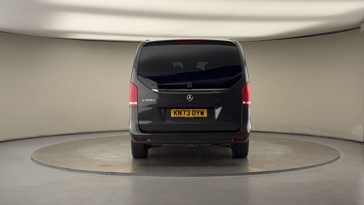 Mercedes-Benz V Class Image 4