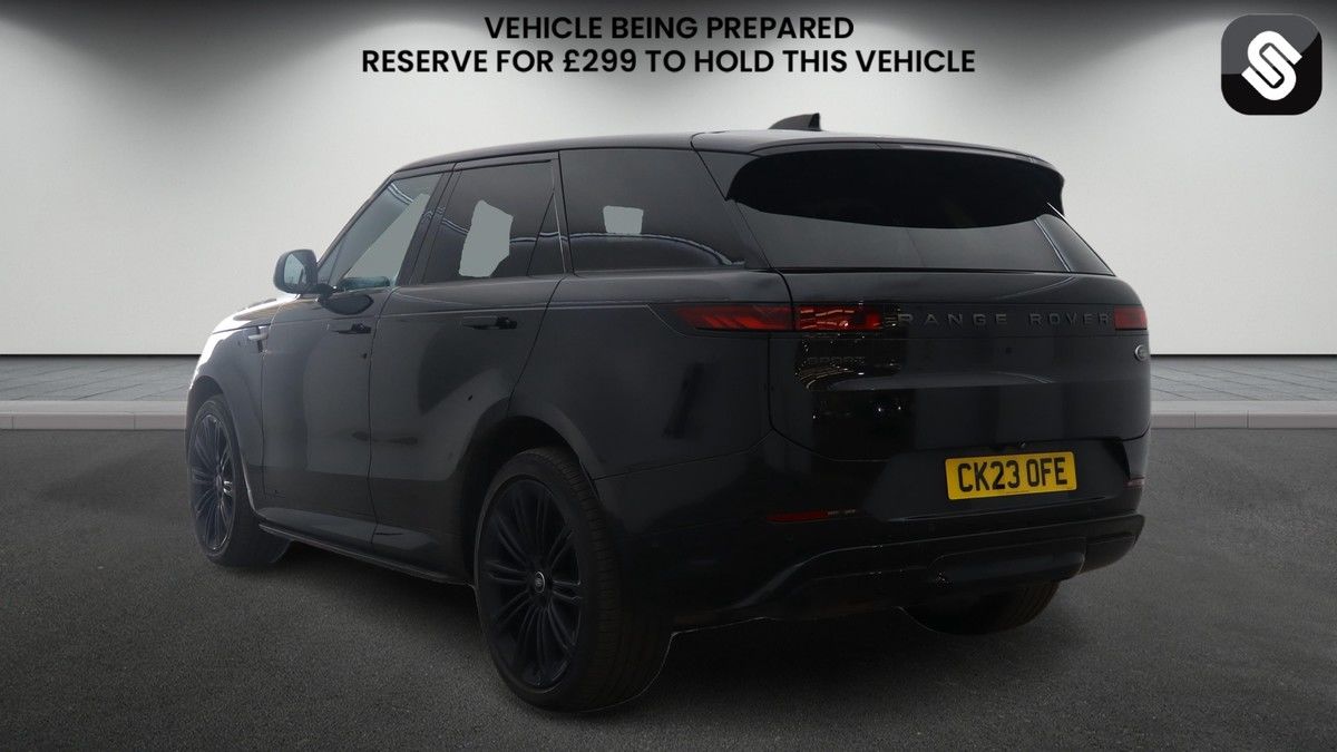 Land Rover Range Rover Sport Image 3