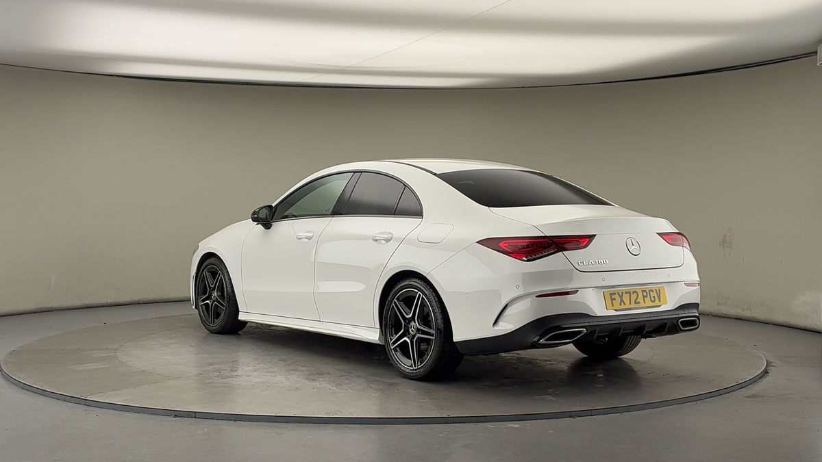 Mercedes-Benz CLA Image 2