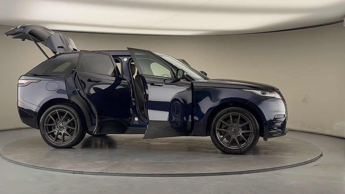 More views of Land Rover Range Rover Velar