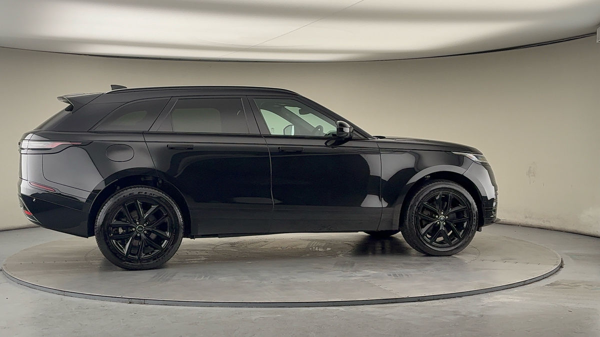 More views of Land Rover Range Rover Velar